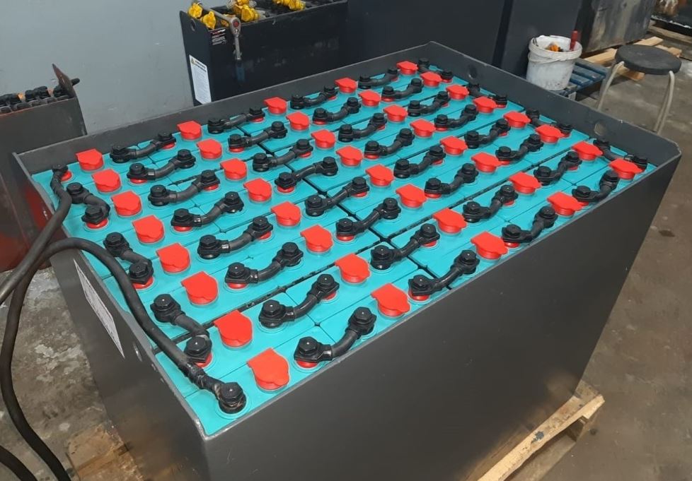 dogus 48 v 15 ah forklift akusu